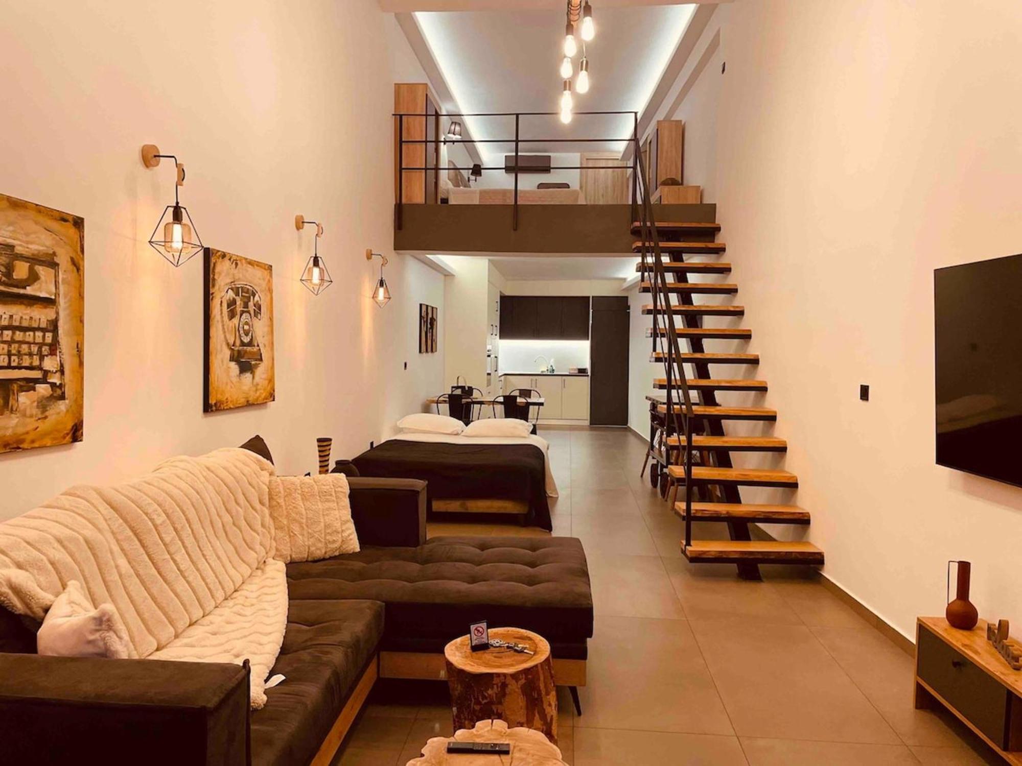 Loft -nomad Friendly # Superhost Hub# Apartment